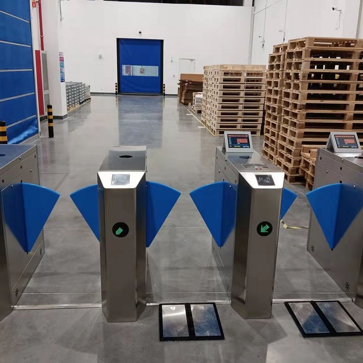 智能工廠防靜電新防線 集成人臉識別的ESD門禁系統與人體靜電測試翼閘